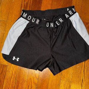 Under Armour Black and Gray Athletic Shorts Performance Fit